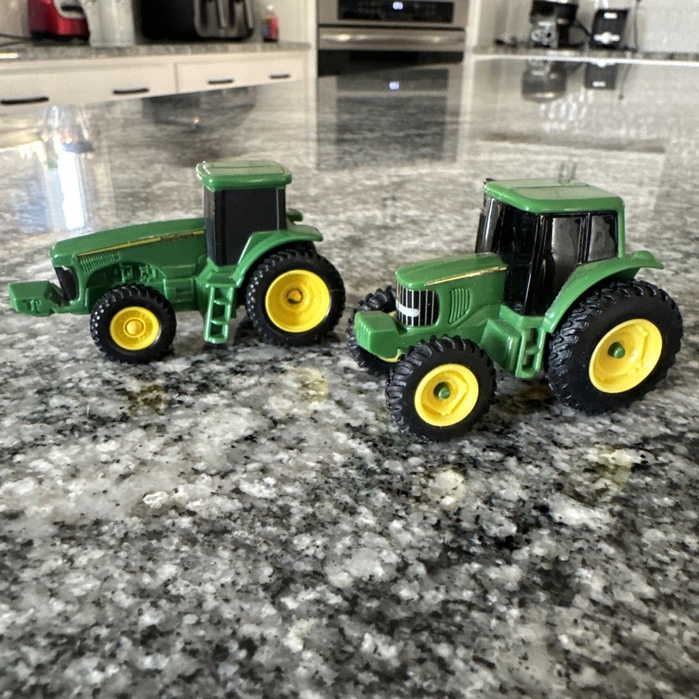 ERTL‎ JOHN DEERE 8520 6400/6402 Tractors 1/64 Plastic Metal Used Toy 2 For 1